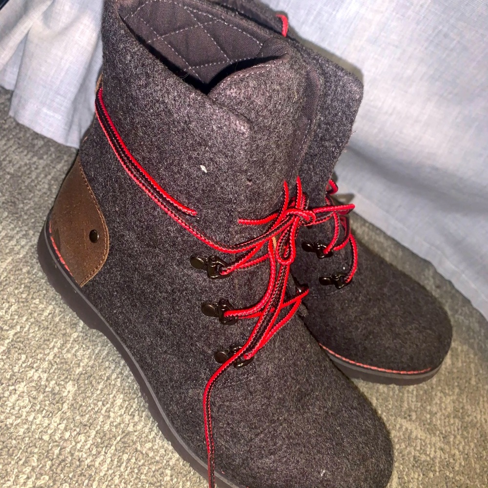 Women’s North Face Boots
